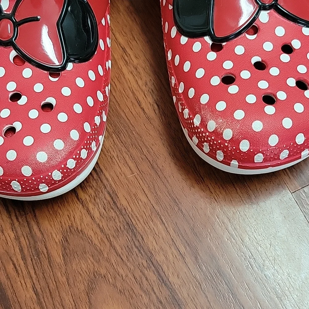 Crocs Disney Minnie Mouse Girls Clog Sz J2